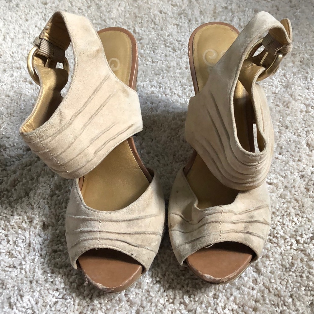 Wedged heels